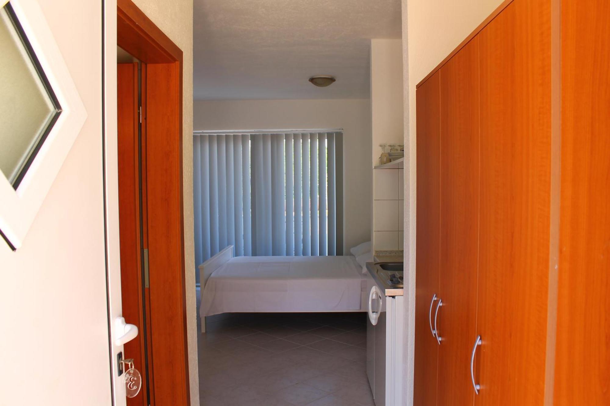 Apartments Yerkovic Маріна Номер фото