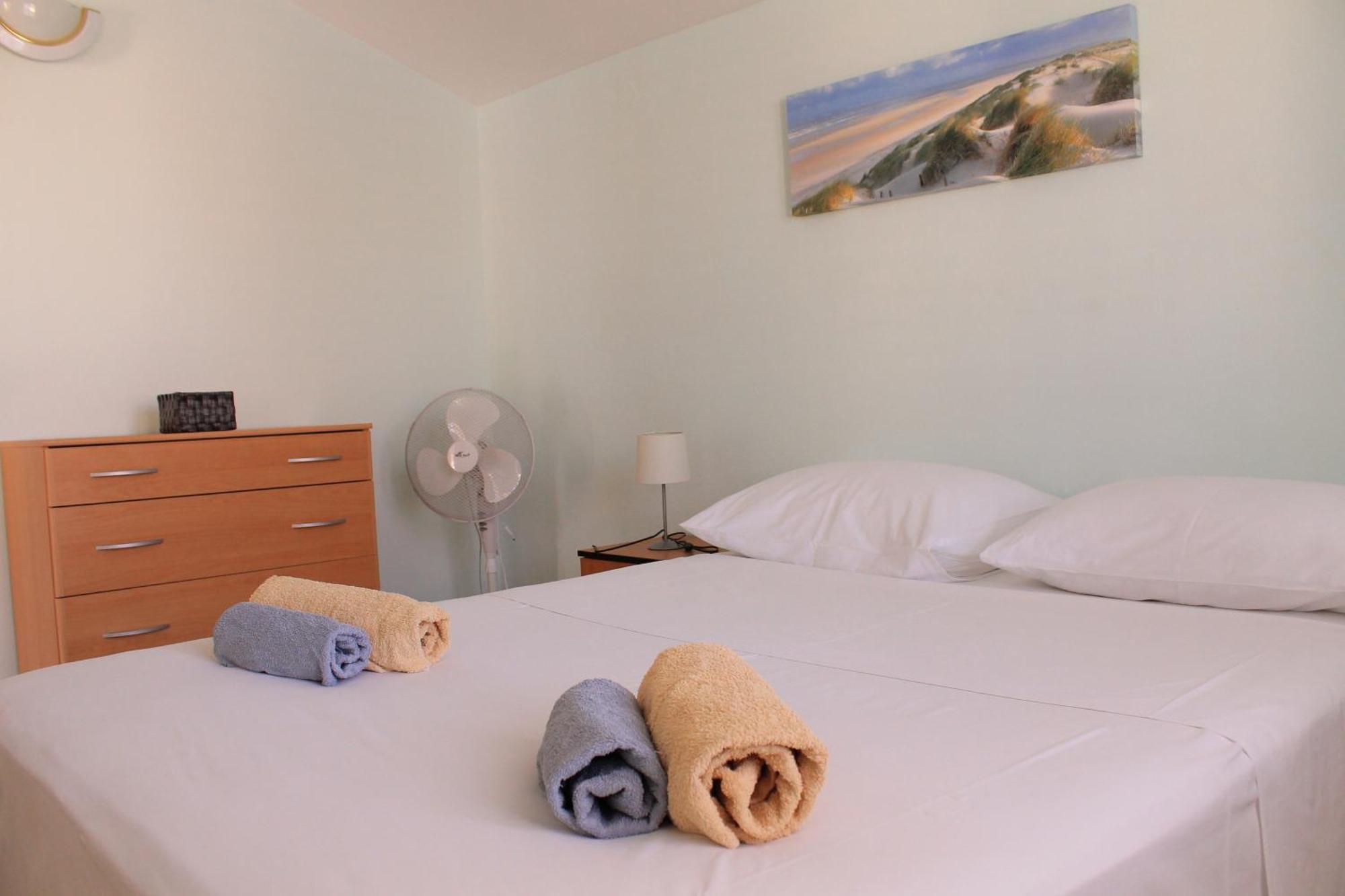 Apartments Yerkovic Маріна Номер фото