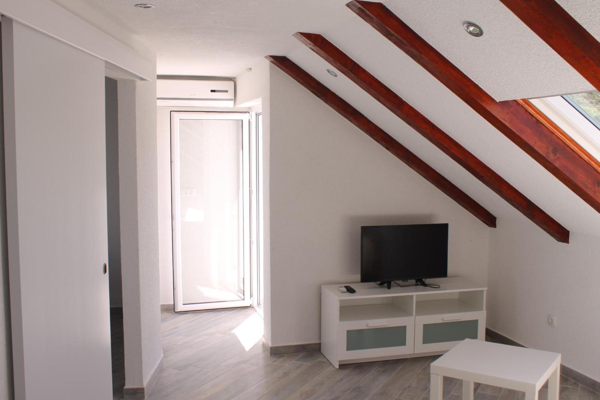 Apartments Yerkovic Маріна Номер фото
