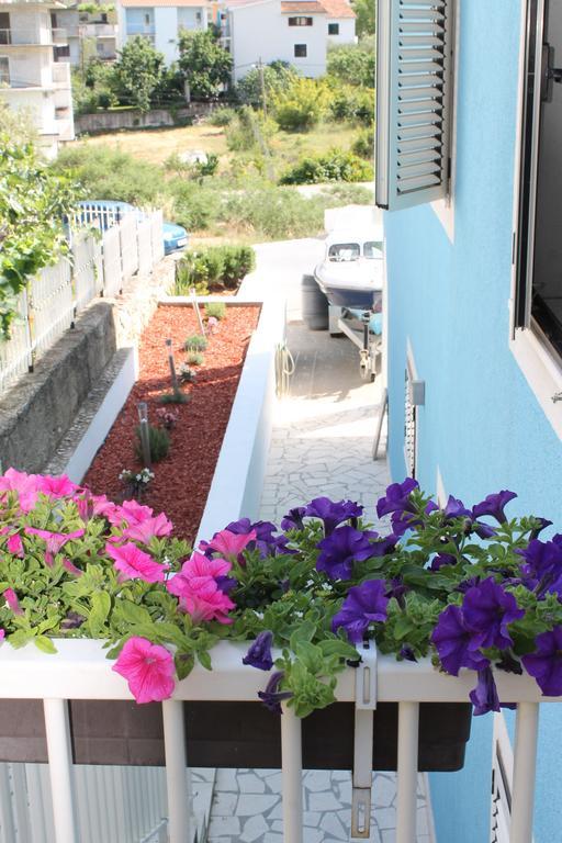 Apartments Yerkovic Маріна Екстер'єр фото