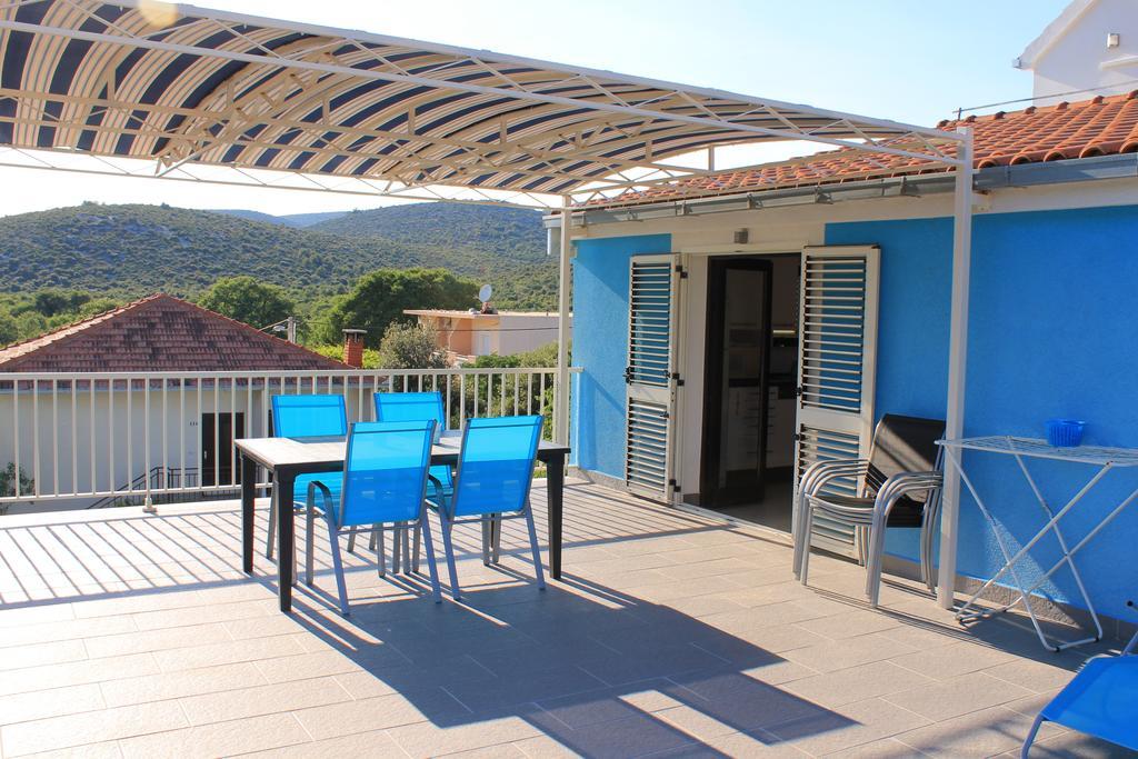 Apartments Yerkovic Маріна Номер фото